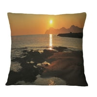 Designart Dawn on Mallorca Panorama - pejzažni štampani jastuk za bacanje - 18x18